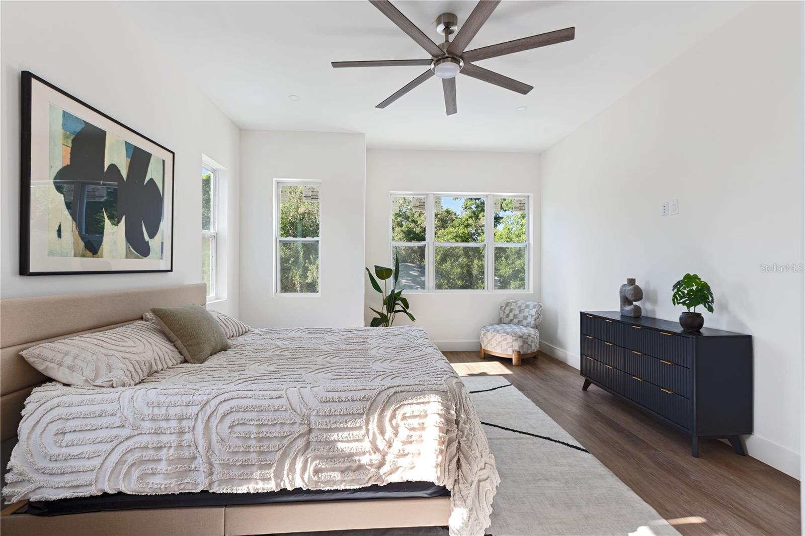 RIVERBEND MANOR - Residential