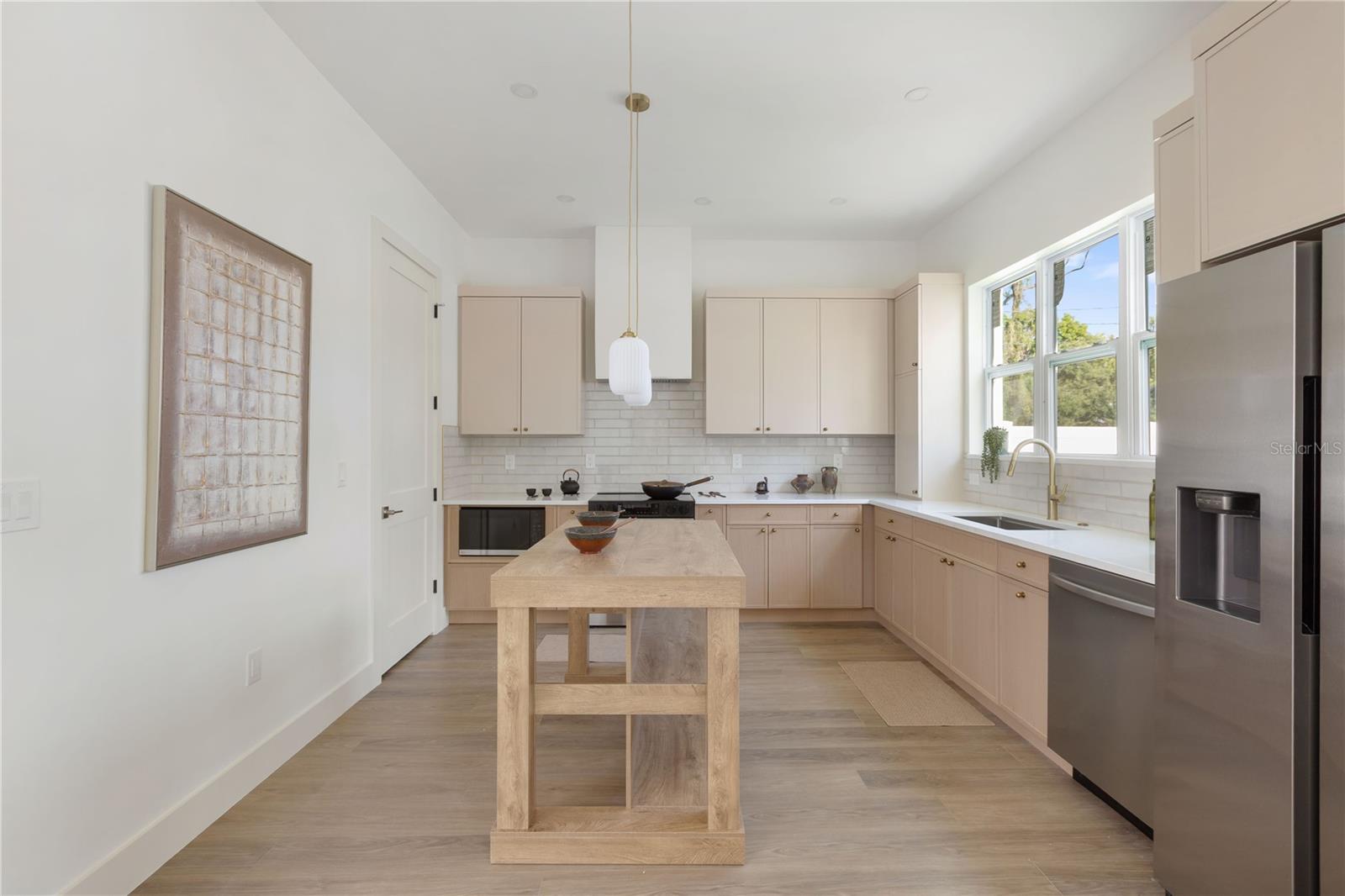 RIVERBEND MANOR - Residential