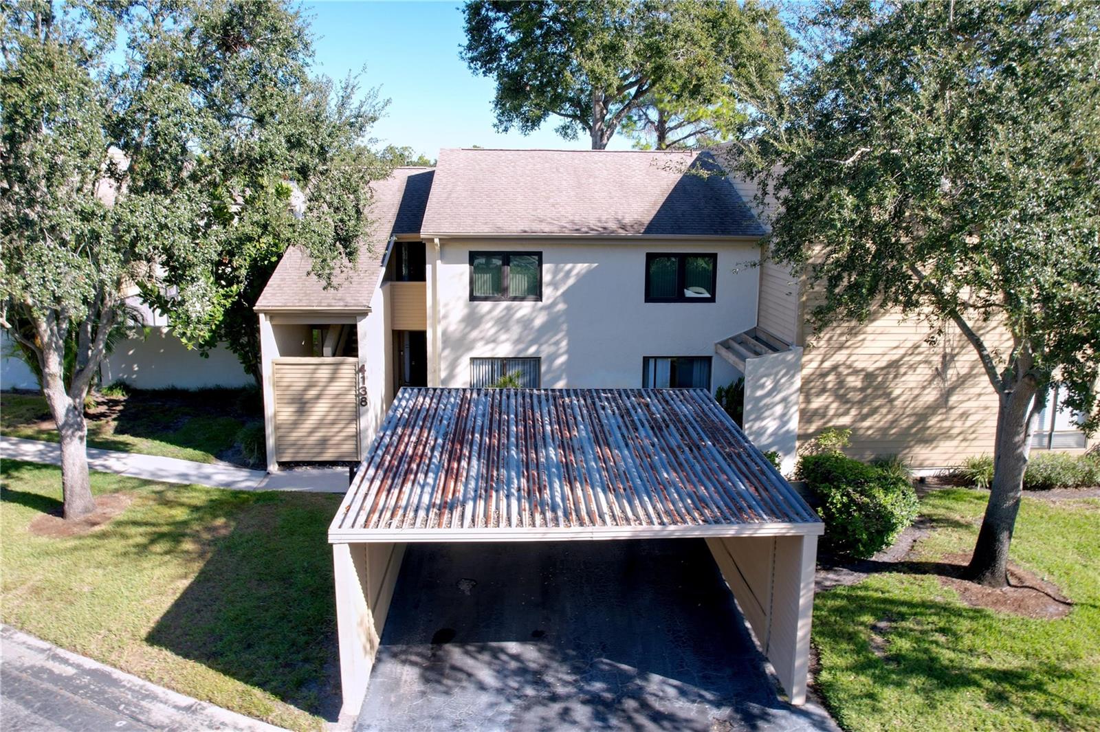 CARROLLWOOD VILLAGE PINE LAKE - Residential