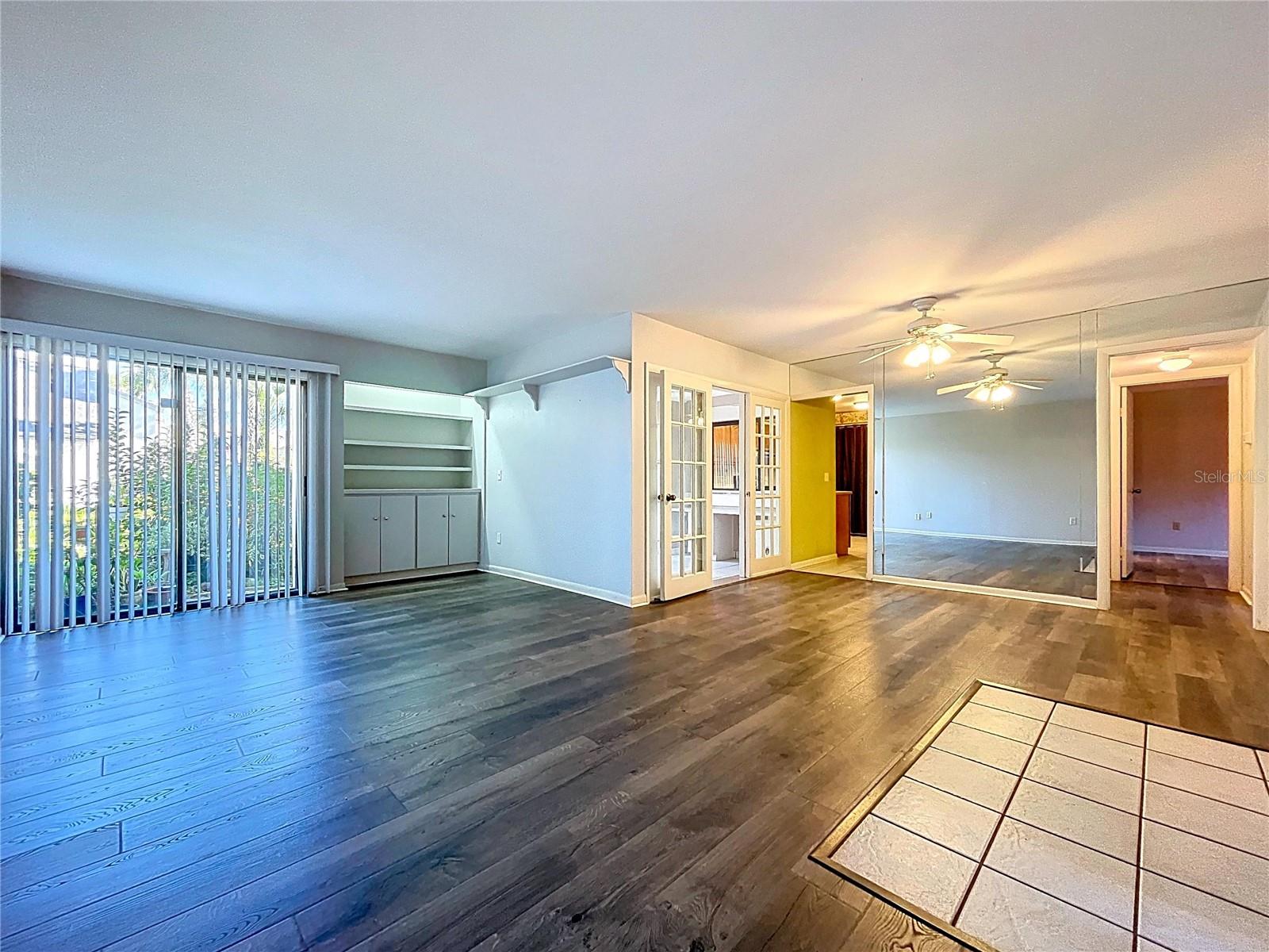 CARROLLWOOD VILLAGE PINE LAKE - Residential