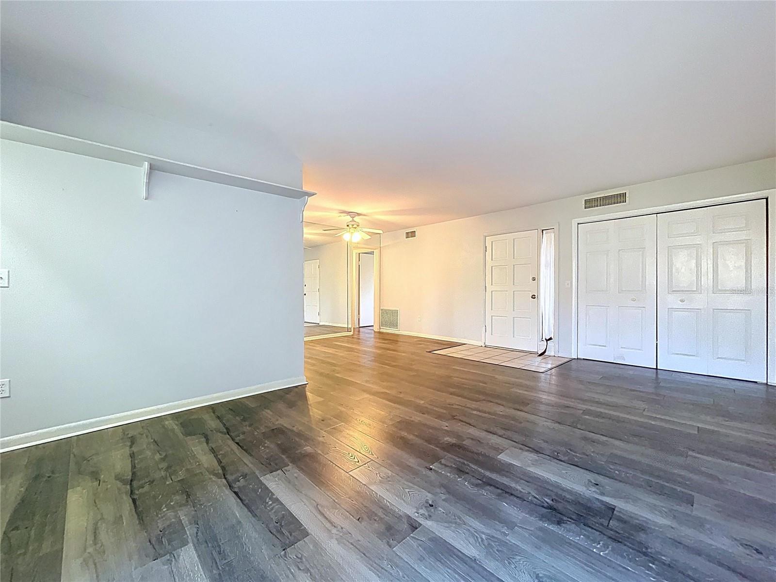 CARROLLWOOD VILLAGE PINE LAKE - Residential