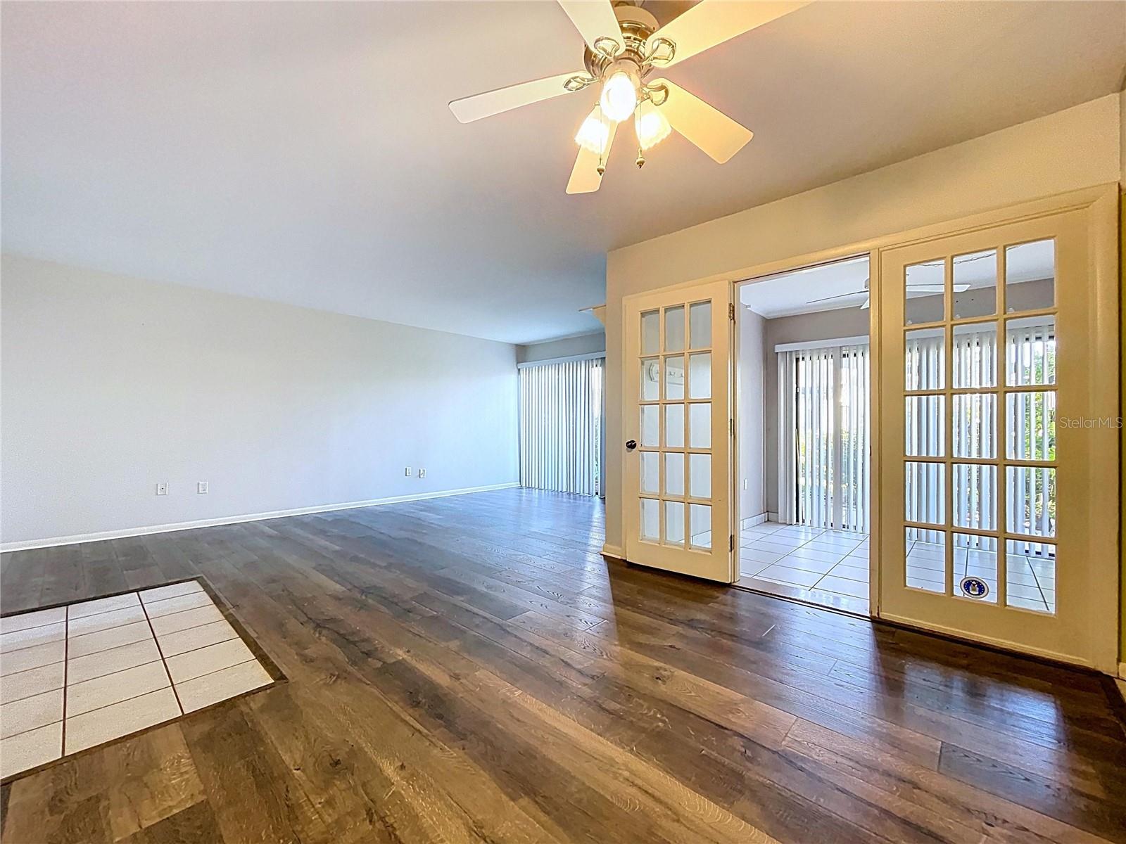 CARROLLWOOD VILLAGE PINE LAKE - Residential