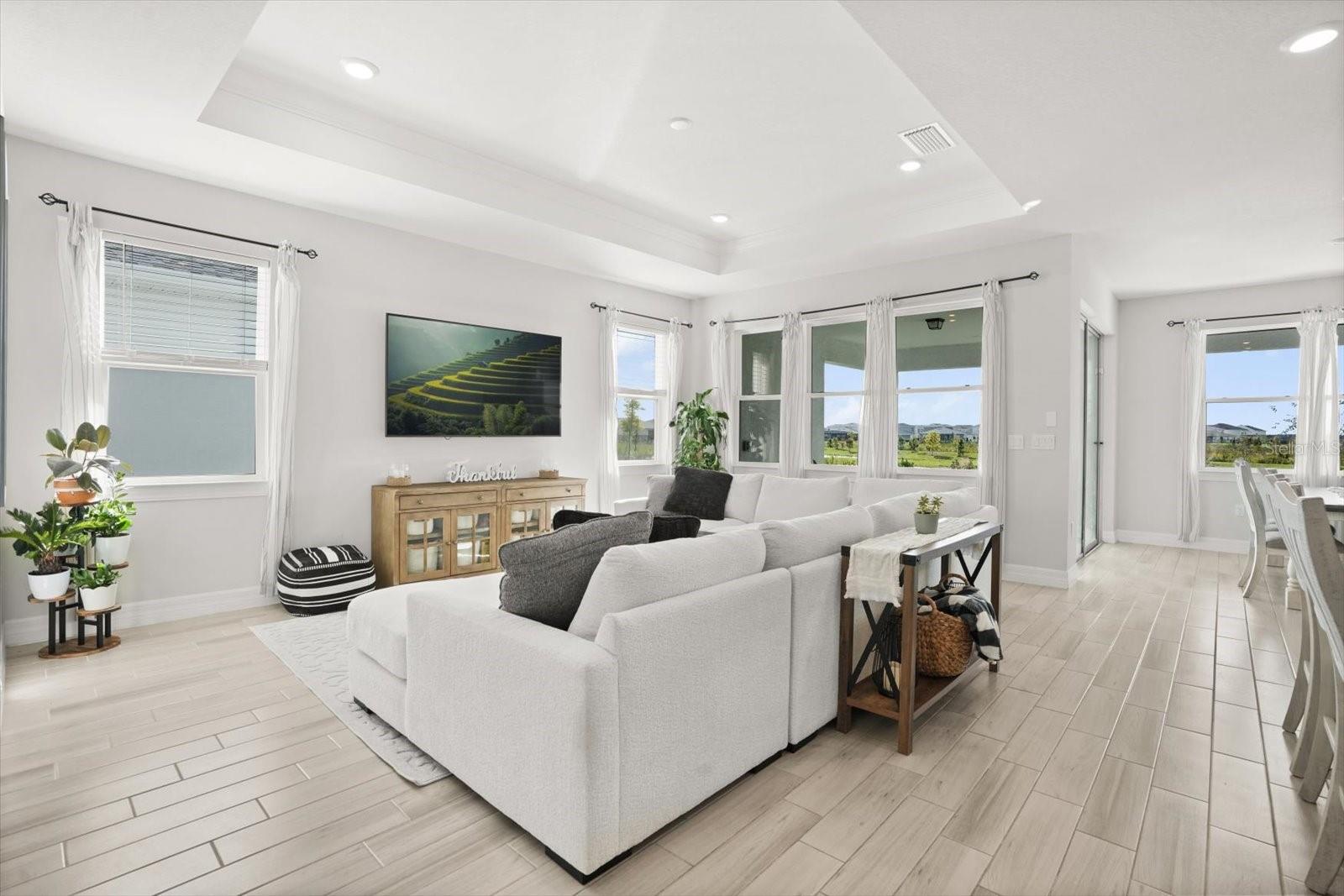 6948 ROSY SKY AVENUE