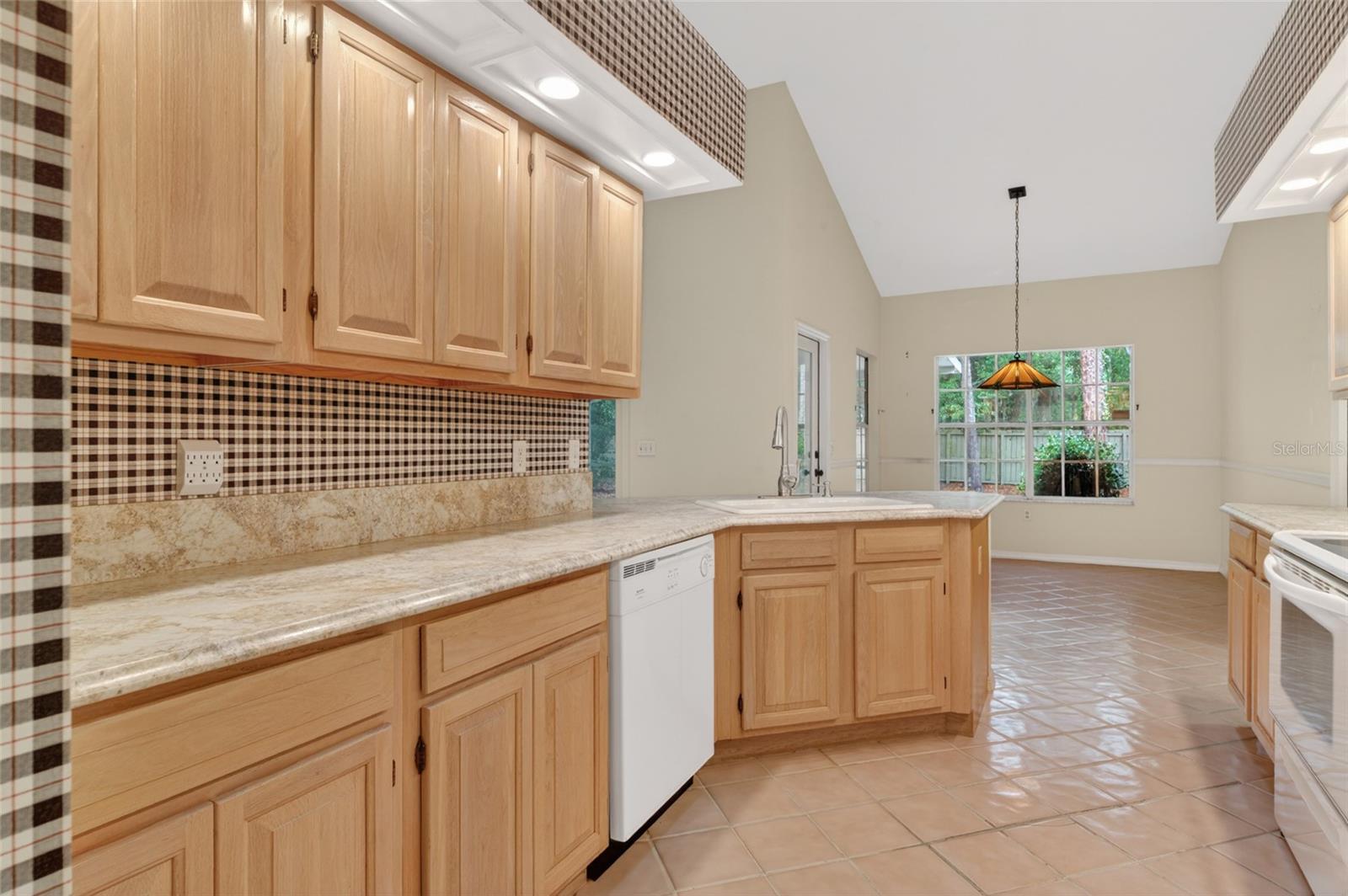 HAILE PLANTATION UNIT 8 PH III - Residential
