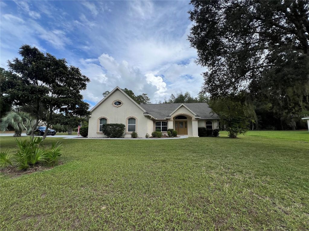 Photo of 9998 N Langdon Road, Citrus Springs, FL 34434 (MLS # O6348002)