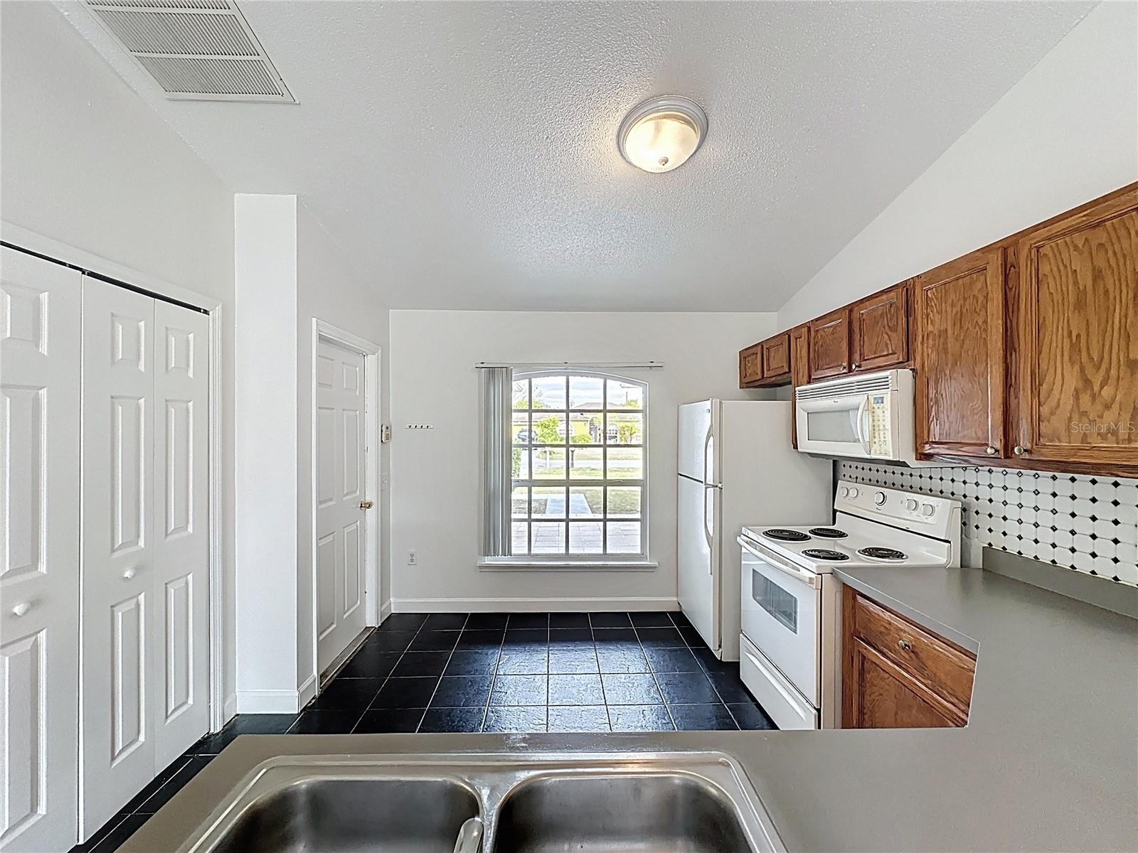 POINCIANA NBRHD 03 VILLAGE 03 - Residential