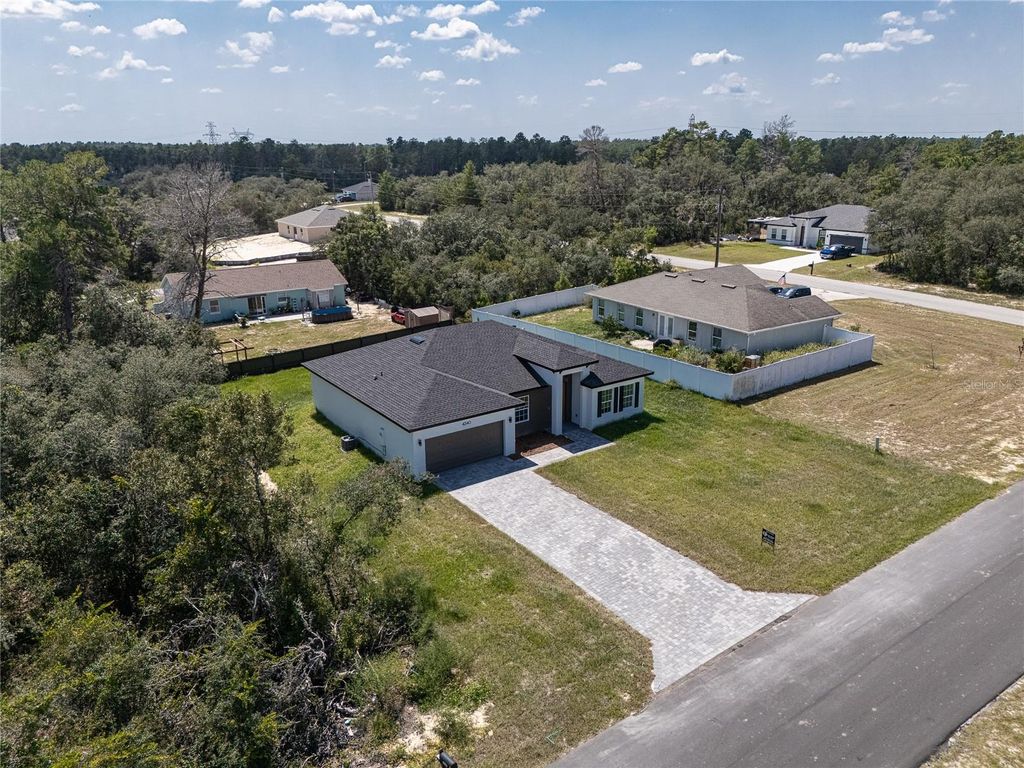 Photo of 4240 SW 169th Lane Road, Ocala, FL 34473 (MLS # O6346505)