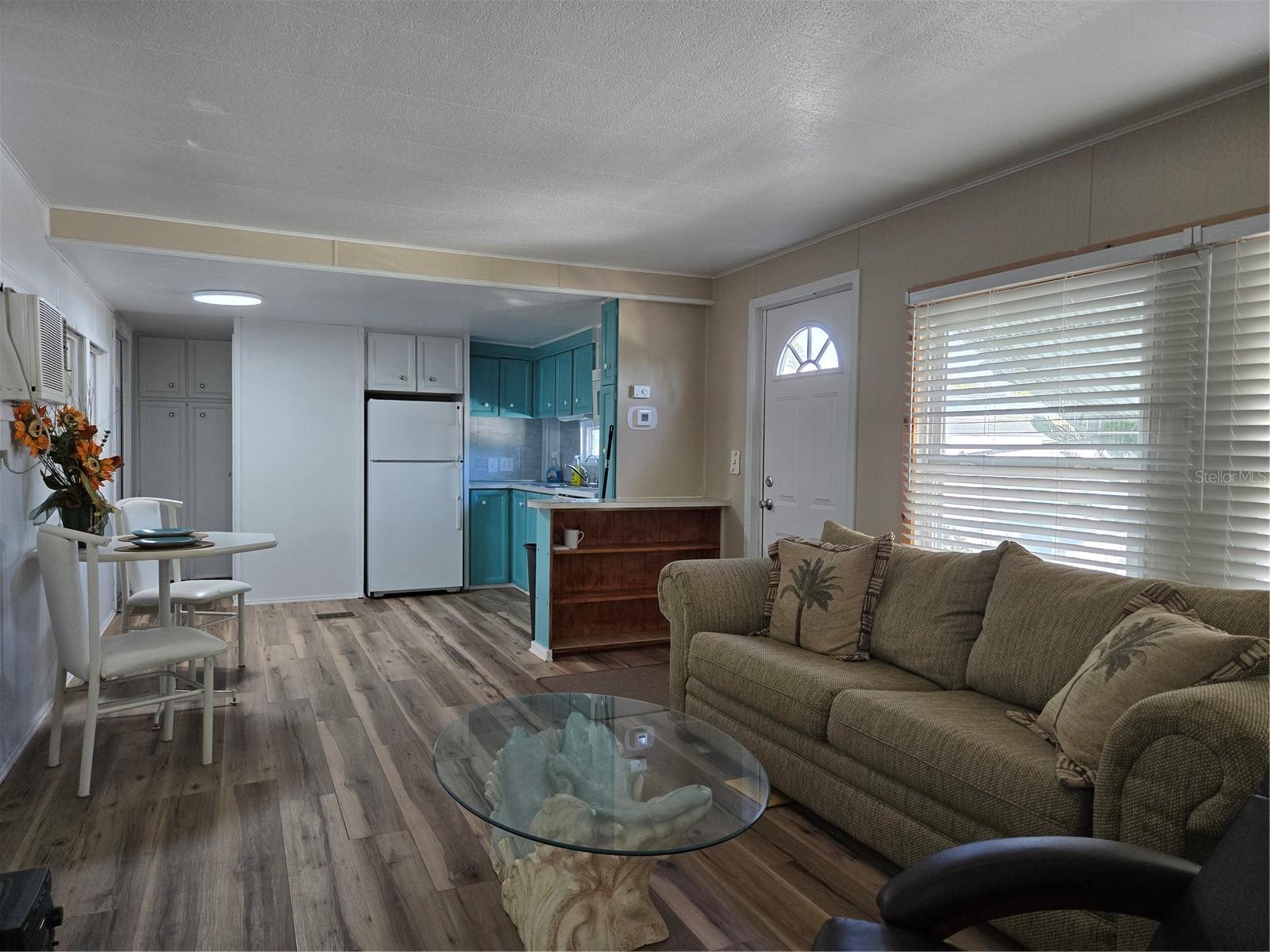 113 RAVENNA STREET N