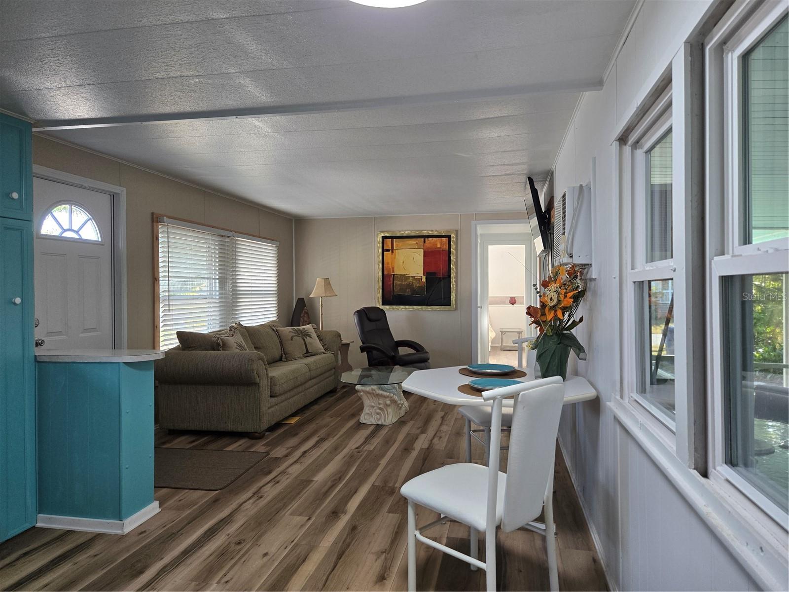 VENICE BY-WAY - Residential