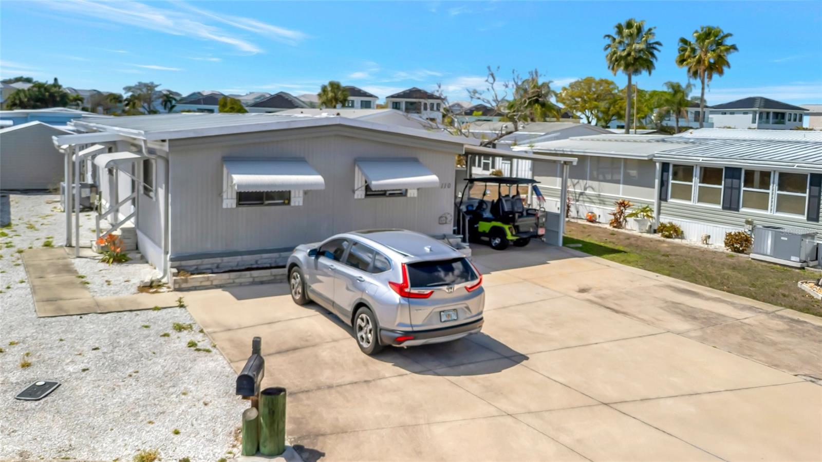 110 E SAINT LUCIA LOOP