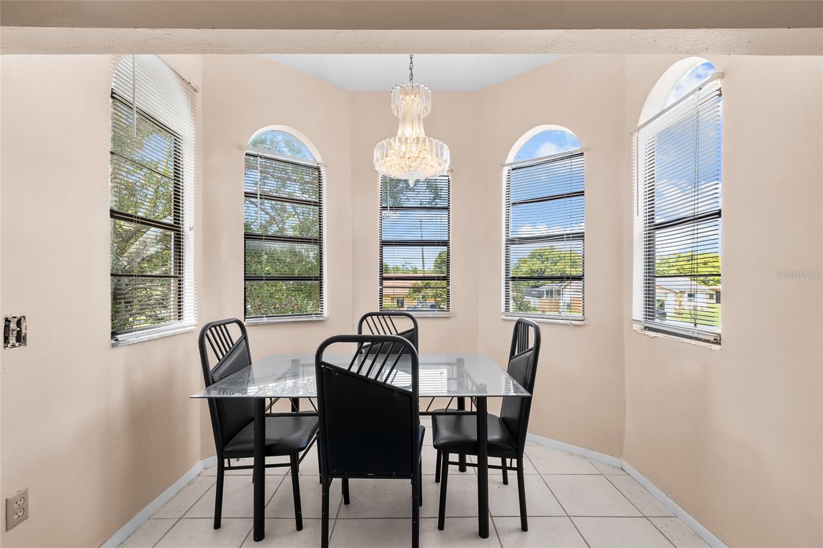 SHADOW OAKS SUB - Residential