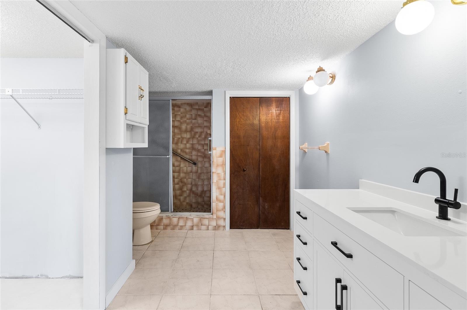 SHADOW OAKS SUB - Residential