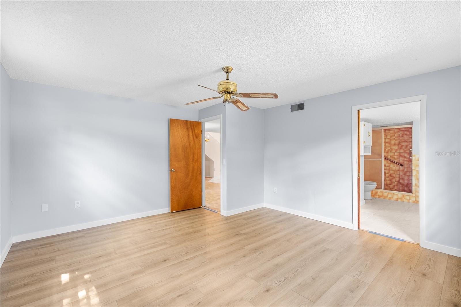 SHADOW OAKS SUB - Residential