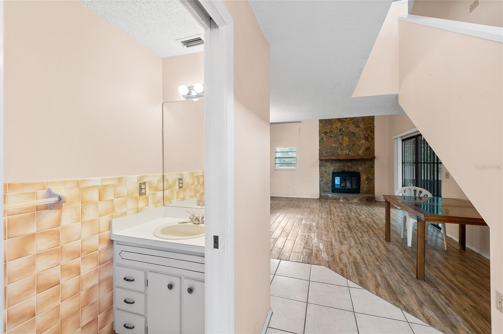 SHADOW OAKS SUB - Residential