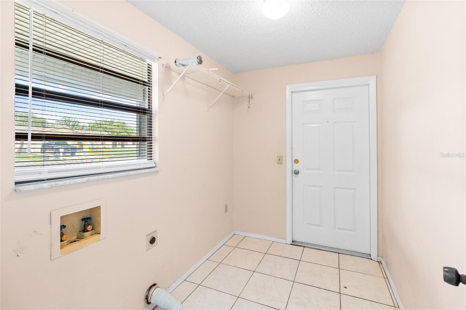 SHADOW OAKS SUB - Residential