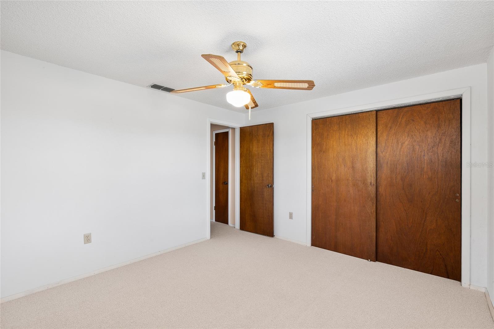 SHADOW OAKS SUB - Residential