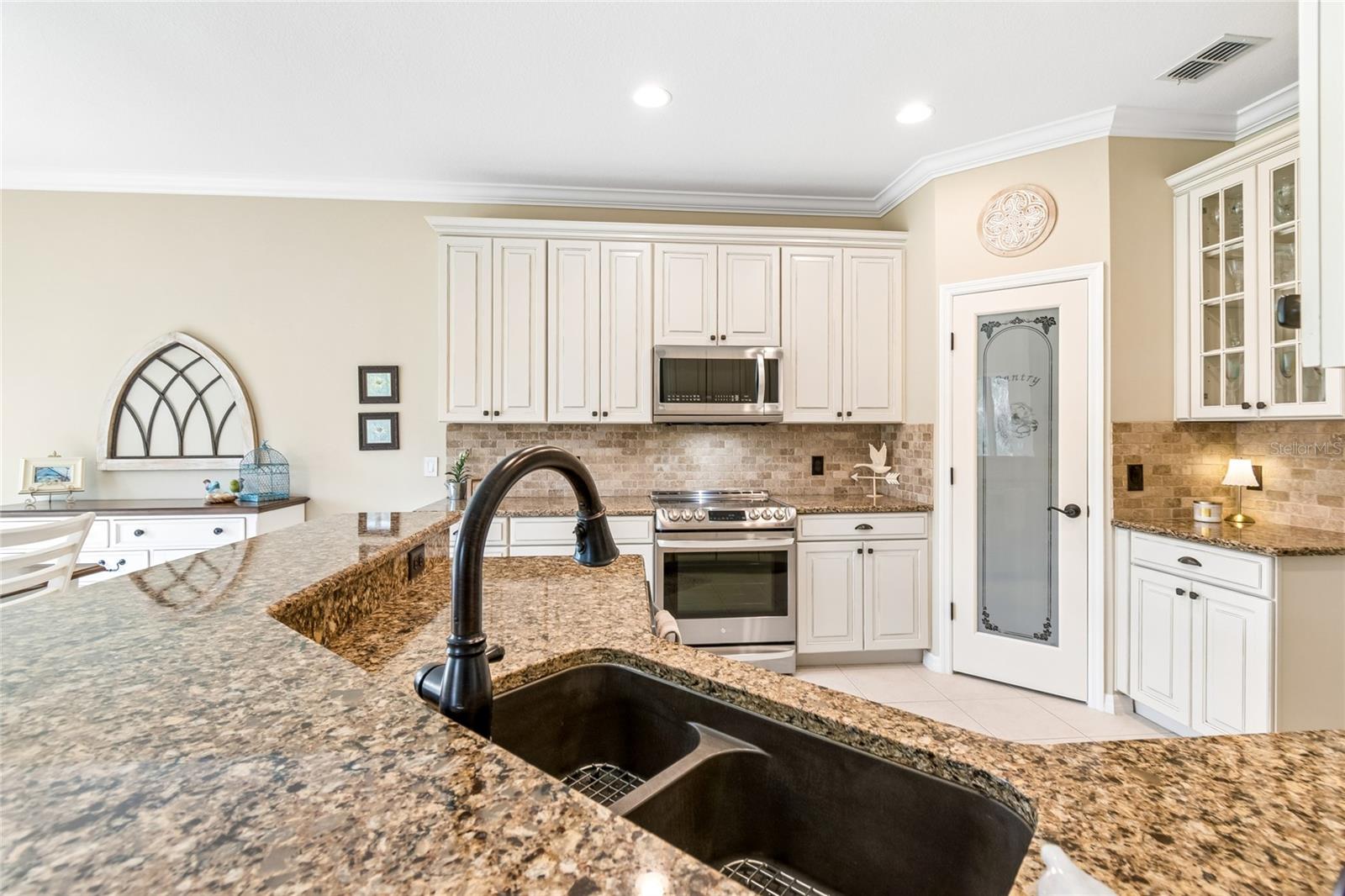 SOLIVITA PH 2D - Residential