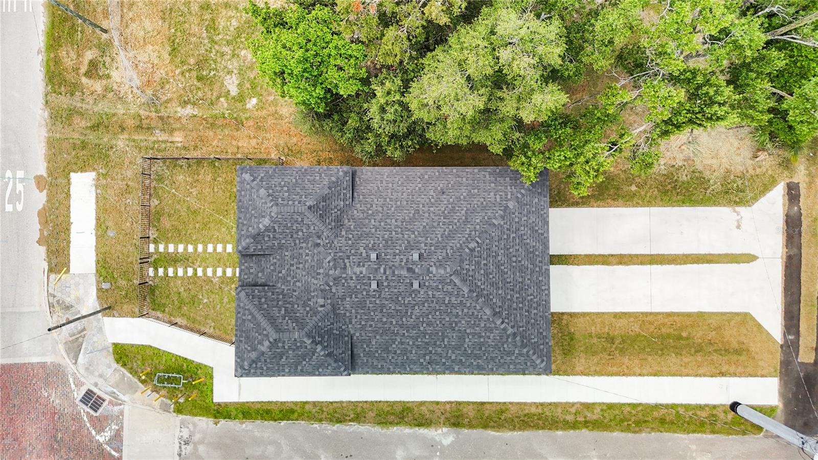 2516 E 15TH AVENUE 2