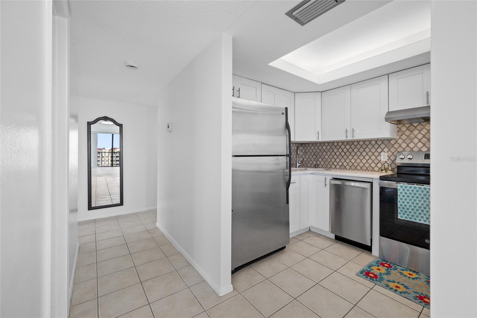 HARBOR BLUFFS WATERFRONT CONDO - Residential