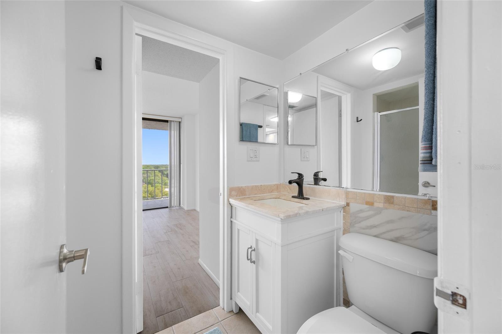 HARBOR BLUFFS WATERFRONT CONDO - Residential