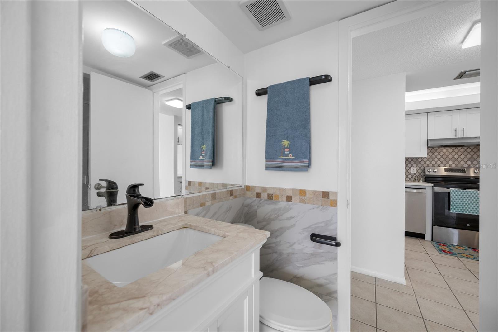 HARBOR BLUFFS WATERFRONT CONDO - Residential