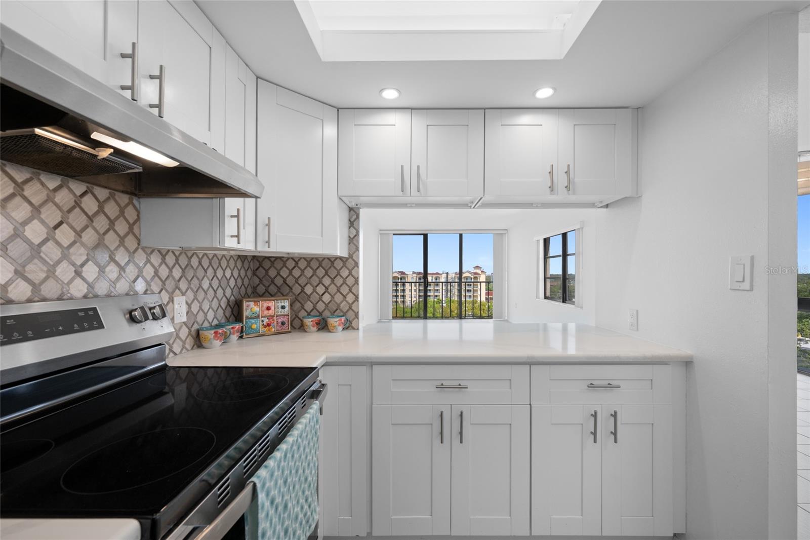 HARBOR BLUFFS WATERFRONT CONDO - Residential