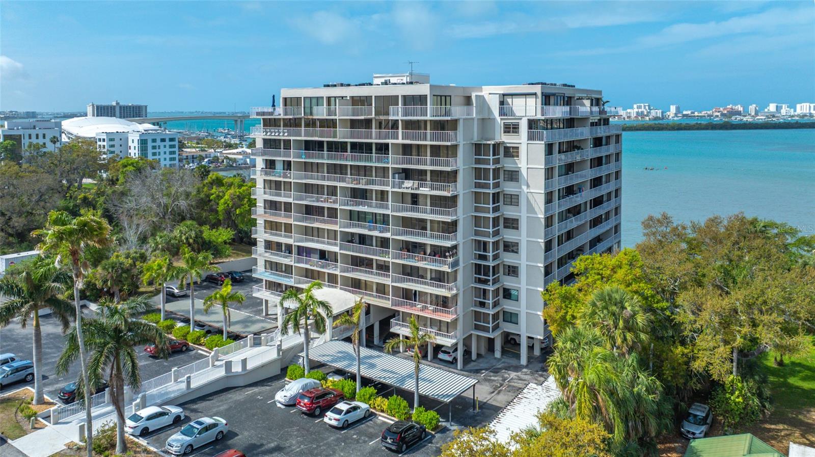 HARBOR BLUFFS WATERFRONT CONDO - Residential