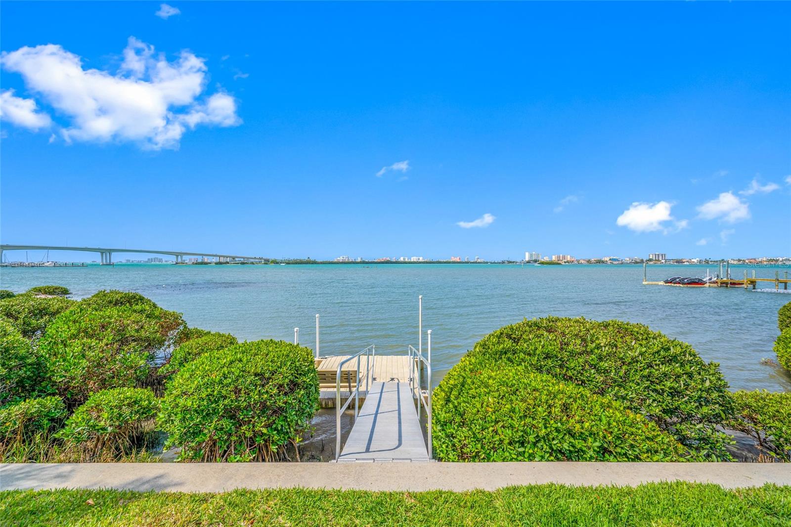 HARBOR BLUFFS WATERFRONT CONDO - Residential