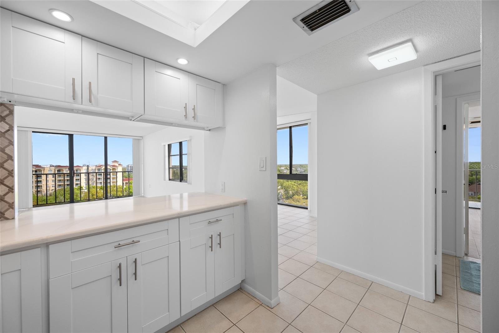 HARBOR BLUFFS WATERFRONT CONDO - Residential