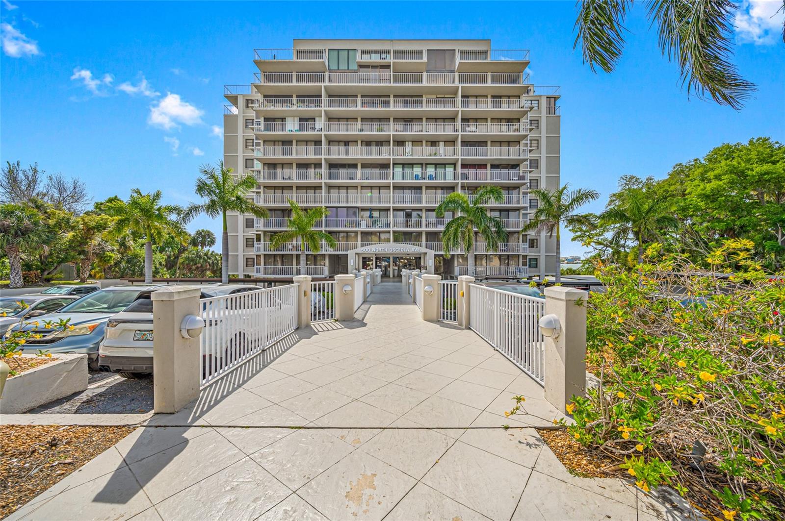 HARBOR BLUFFS WATERFRONT CONDO - Residential