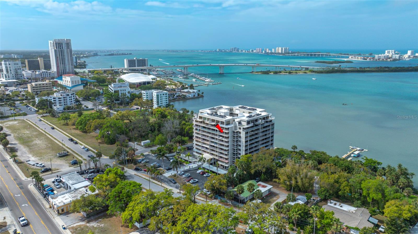 HARBOR BLUFFS WATERFRONT CONDO - Residential