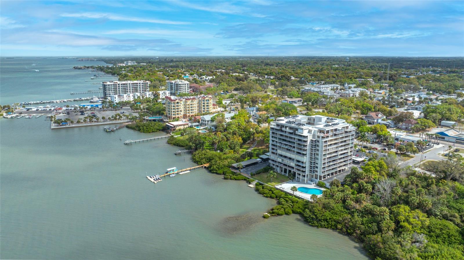 HARBOR BLUFFS WATERFRONT CONDO - Residential