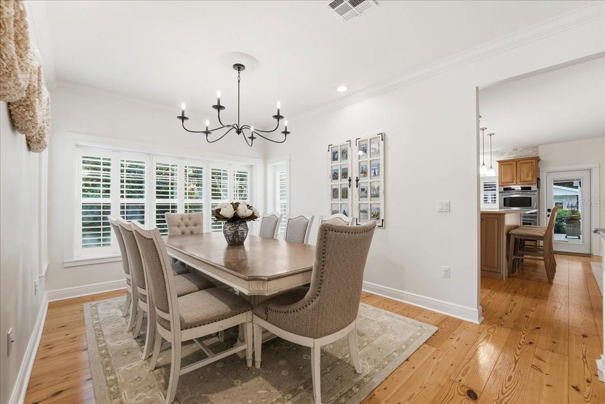 RUNNYMEDE OAKS UNREC - Residential