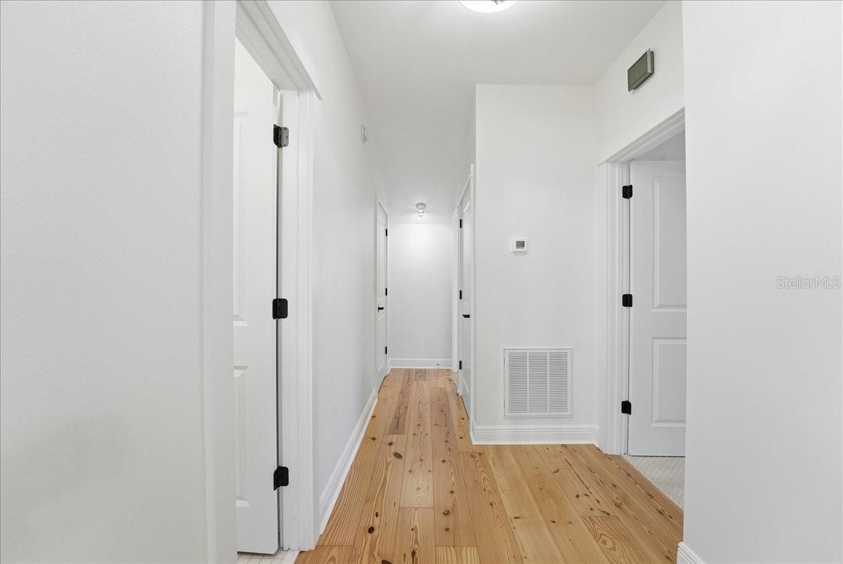 RUNNYMEDE OAKS UNREC - Residential