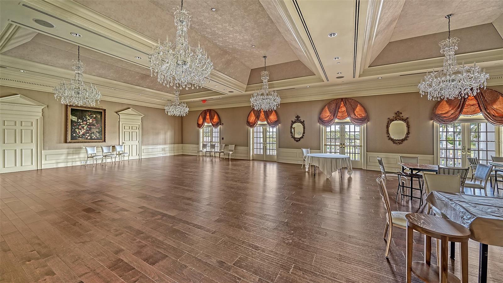 MERIDIAN AT THE OAKS PRESERVE - Residential