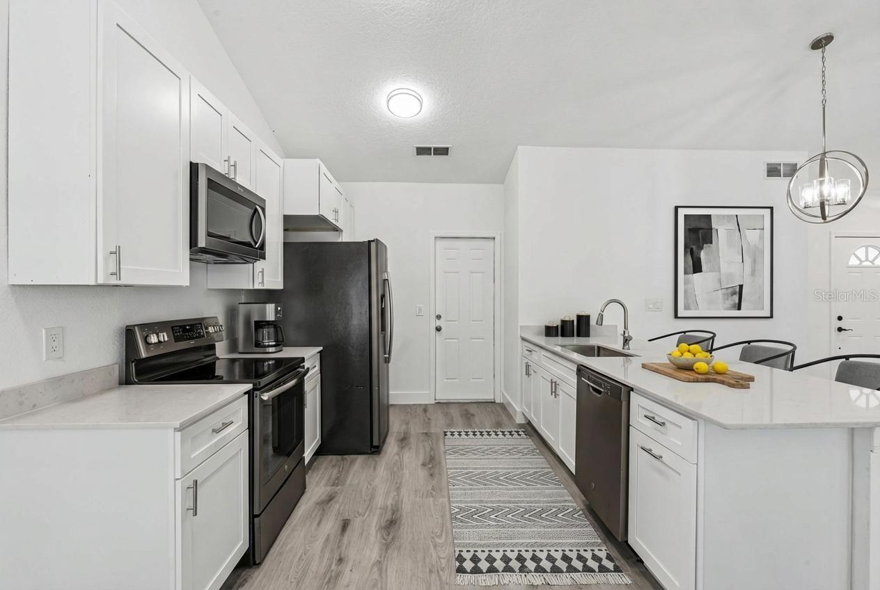 DELTONA LAKES UNIT 17 - Residential