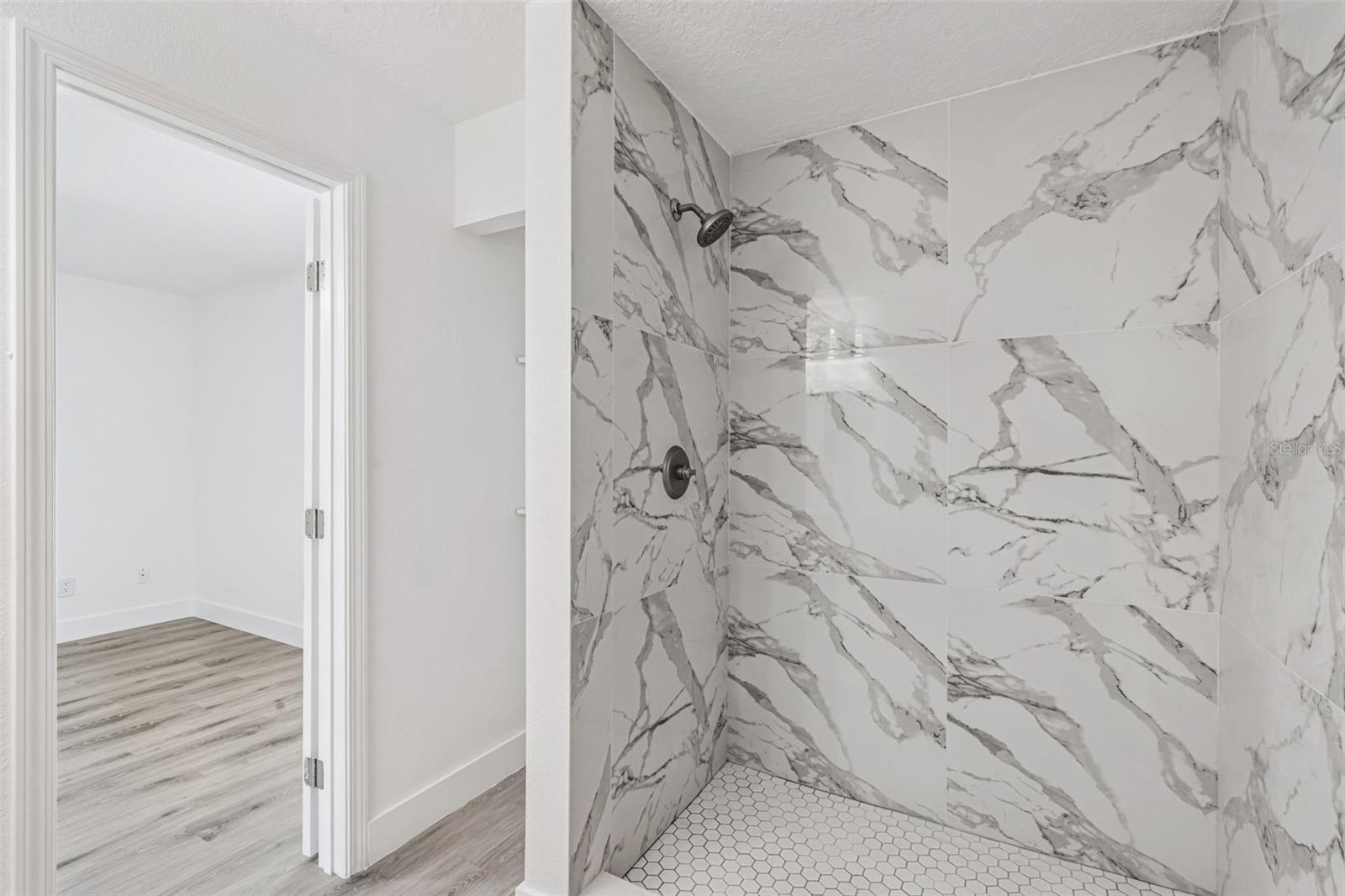 DELTONA LAKES UNIT 17 - Residential