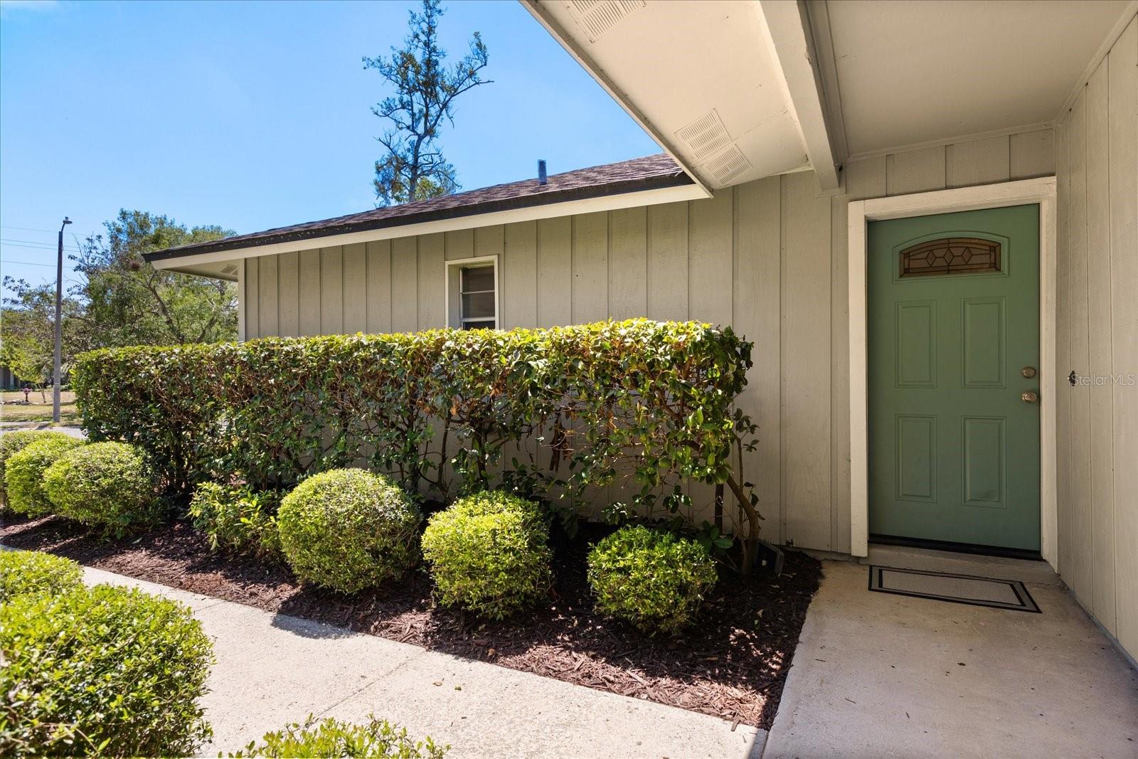 521 RIVIERA DRIVE