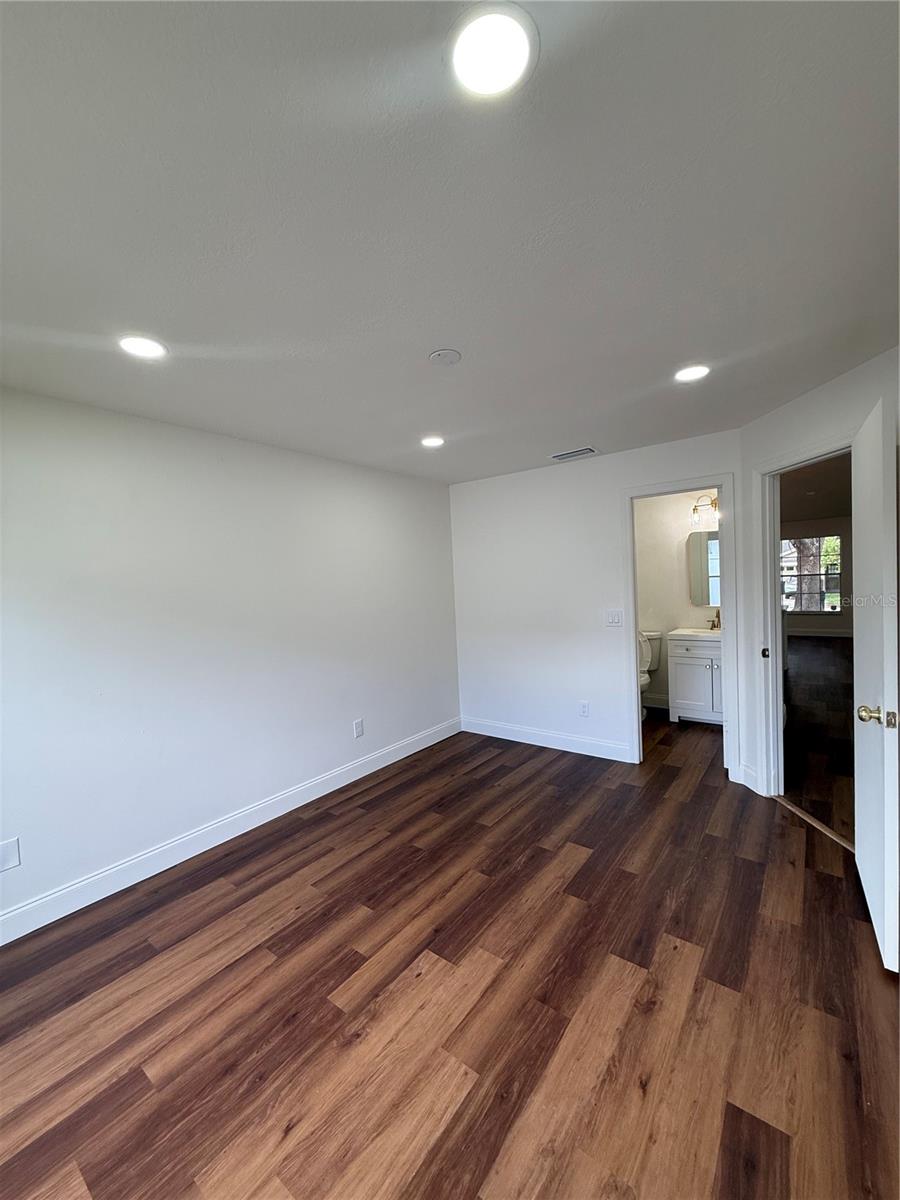 9213 VENTANA LANE