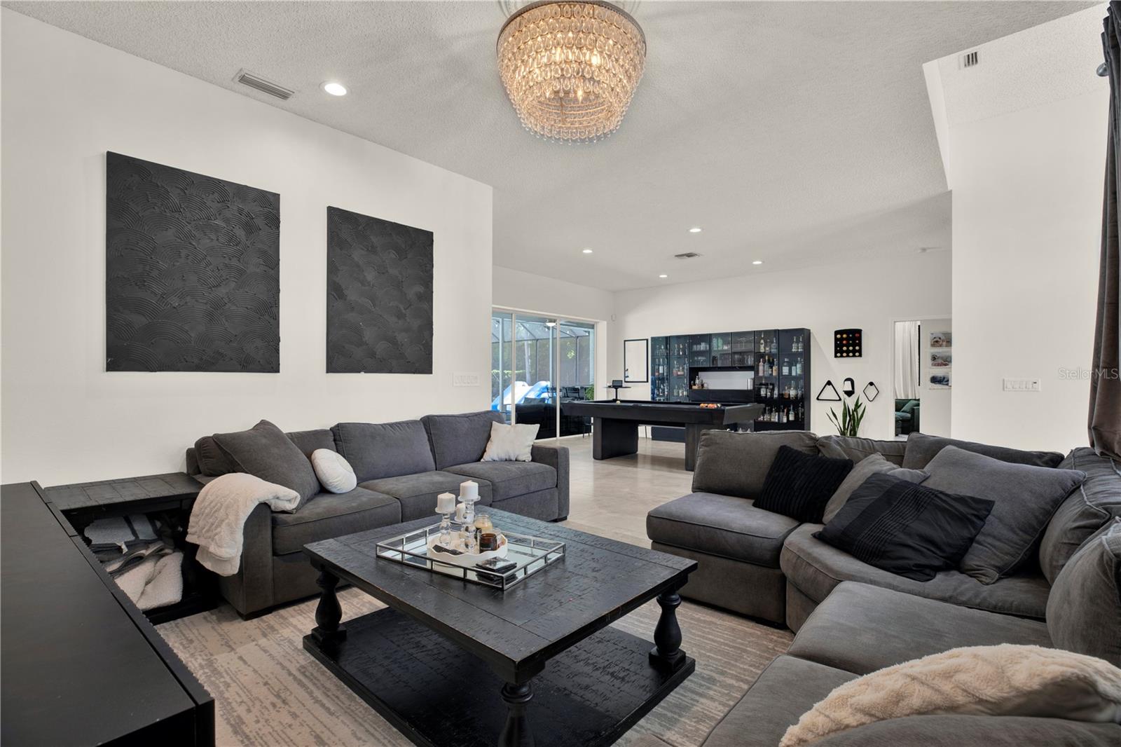 WESTWIND - Residential