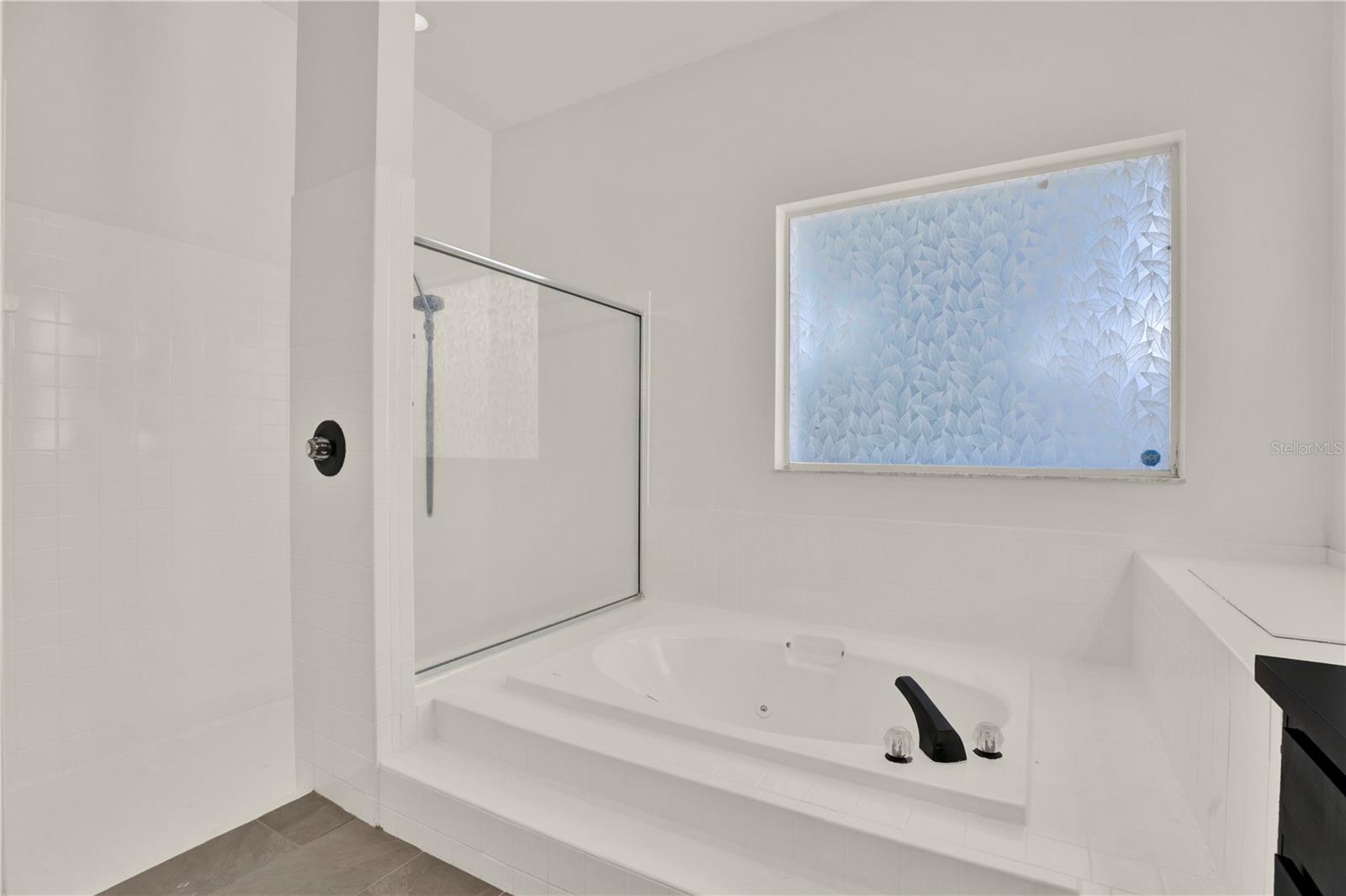 WESTWIND - Residential