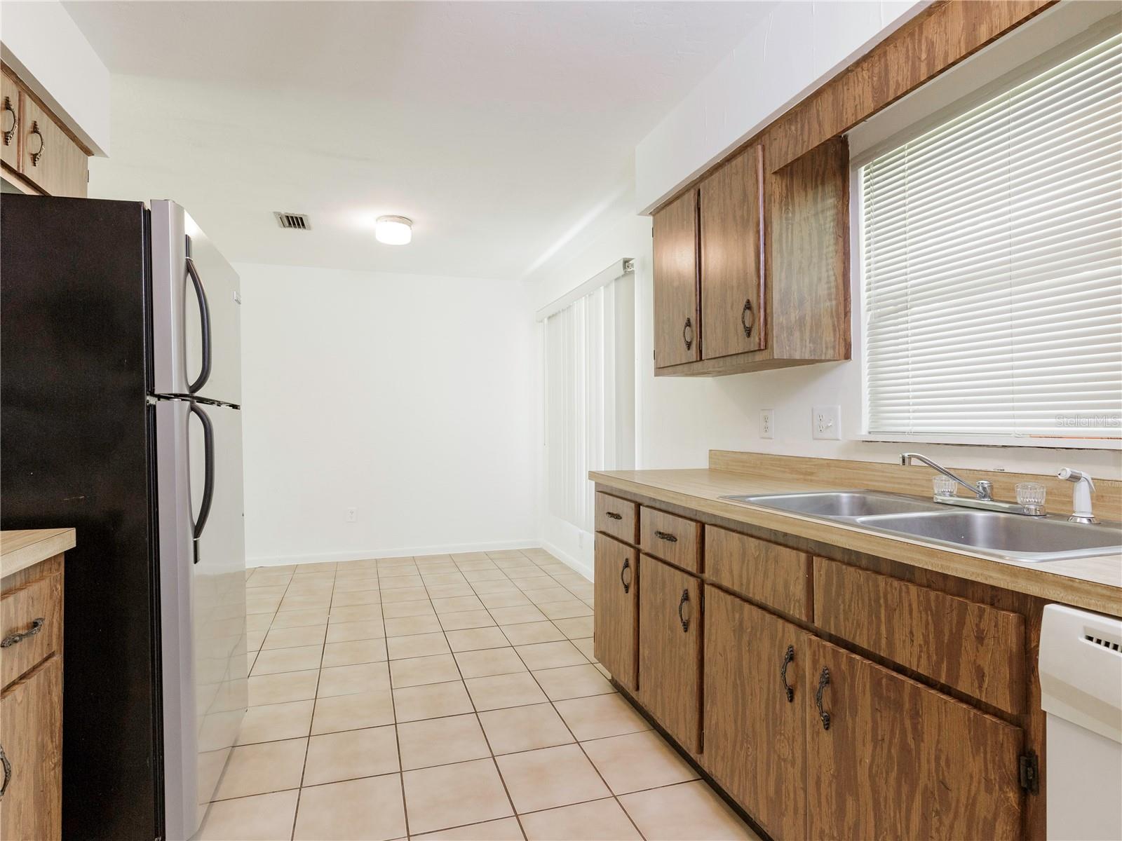 2440 NW 54TH AVENUE