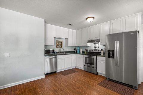 Tiny photo for 5665 SE 140th Street, Summerfield, FL 34491 (MLS # OM721354)