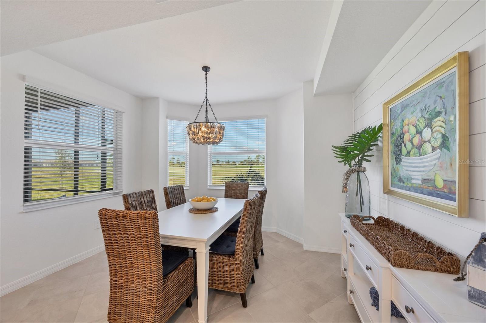WELLEN PARK GOLF & COUNTRY CLUB - Residential Lease