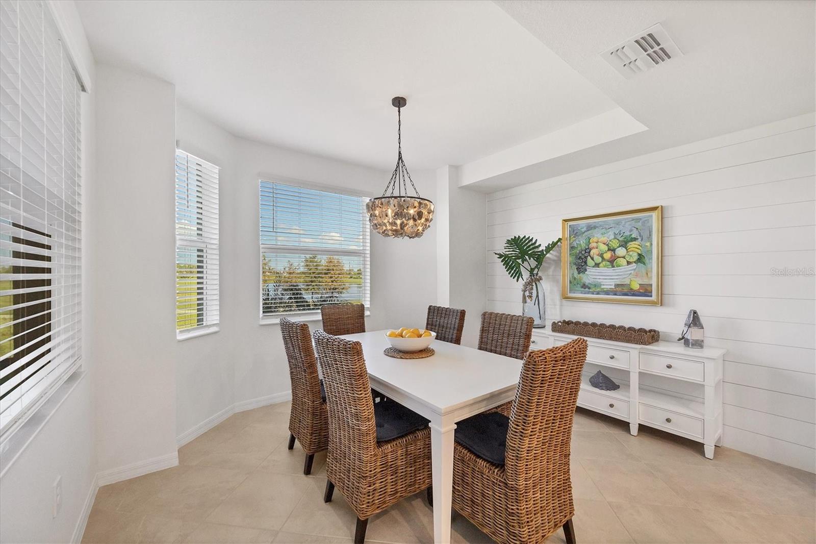 WELLEN PARK GOLF & COUNTRY CLUB - Residential Lease
