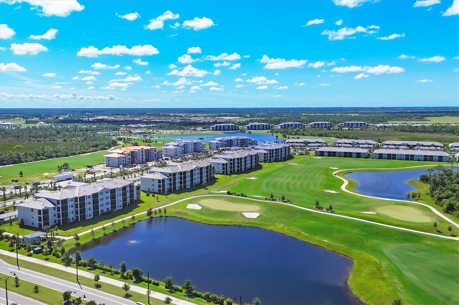 WELLEN PARK GOLF & COUNTRY CLUB - Residential Lease