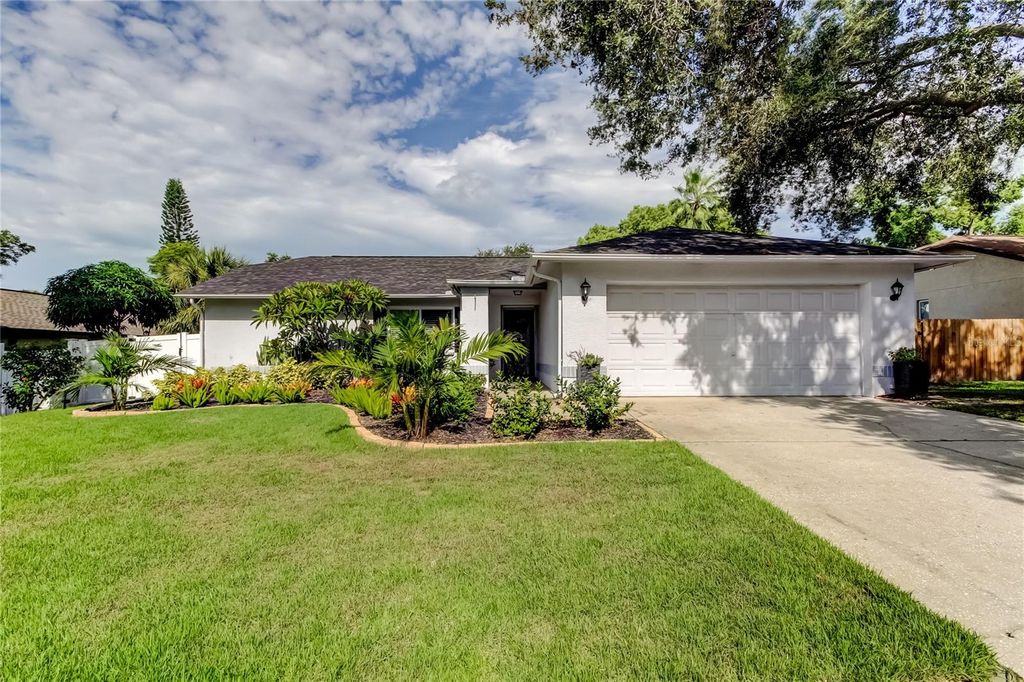 Photo of 858 Harbor Circle, Palm Harbor, FL 34683 (MLS # TB8409180)