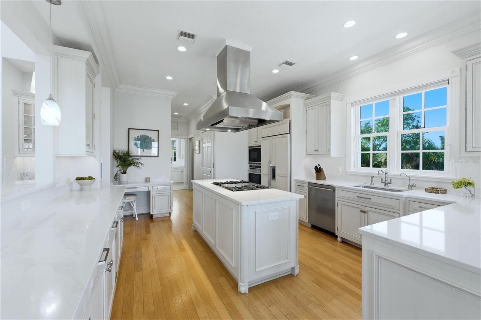 HIDDEN COVE ESTATES - Residential