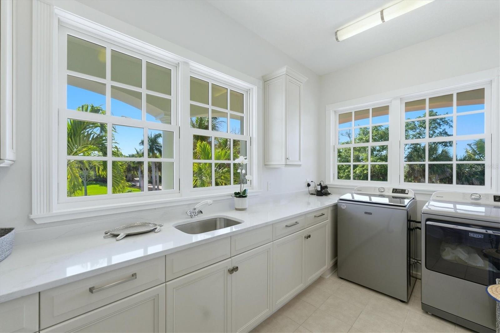 HIDDEN COVE ESTATES - Residential