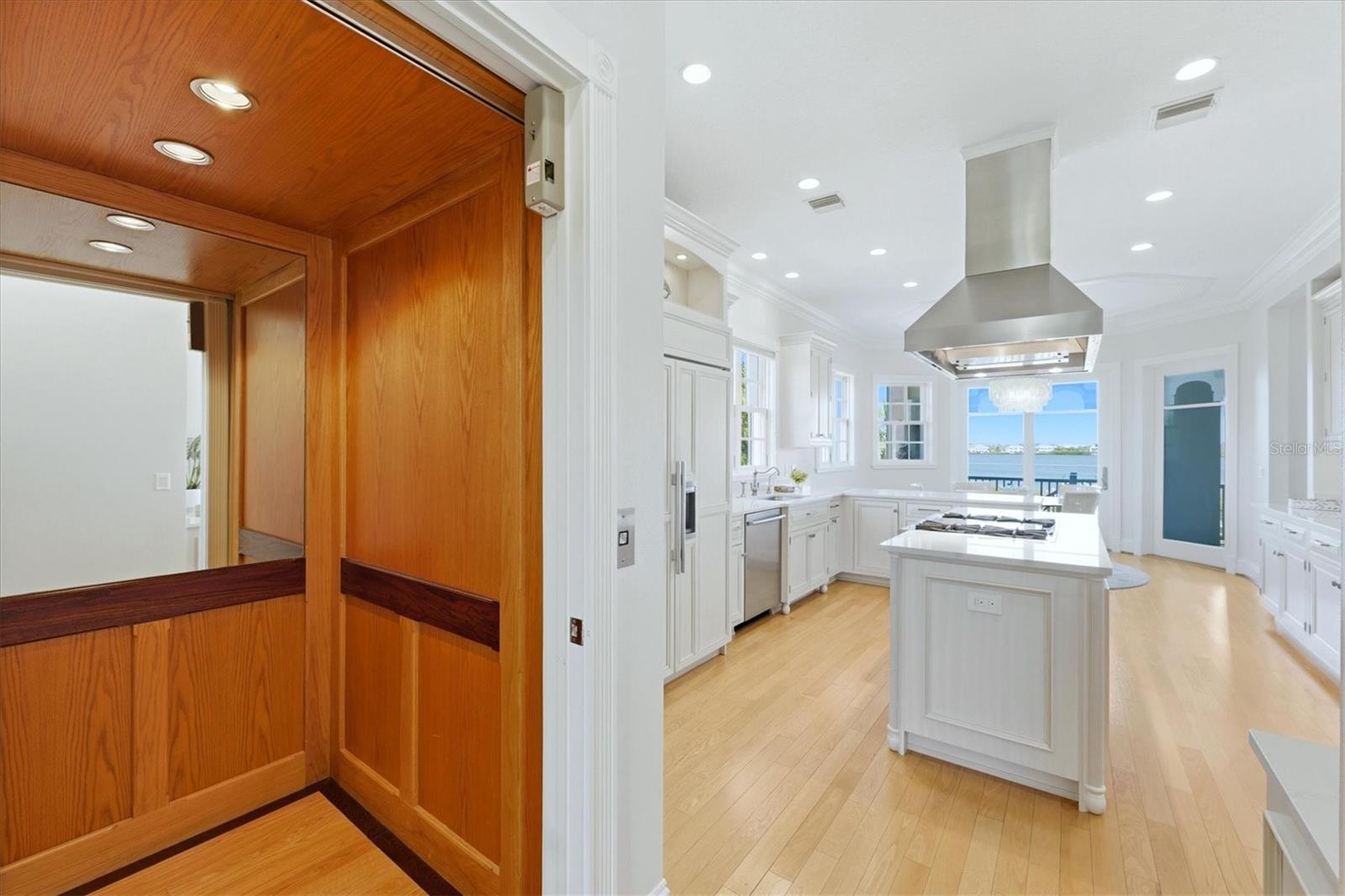 HIDDEN COVE ESTATES - Residential